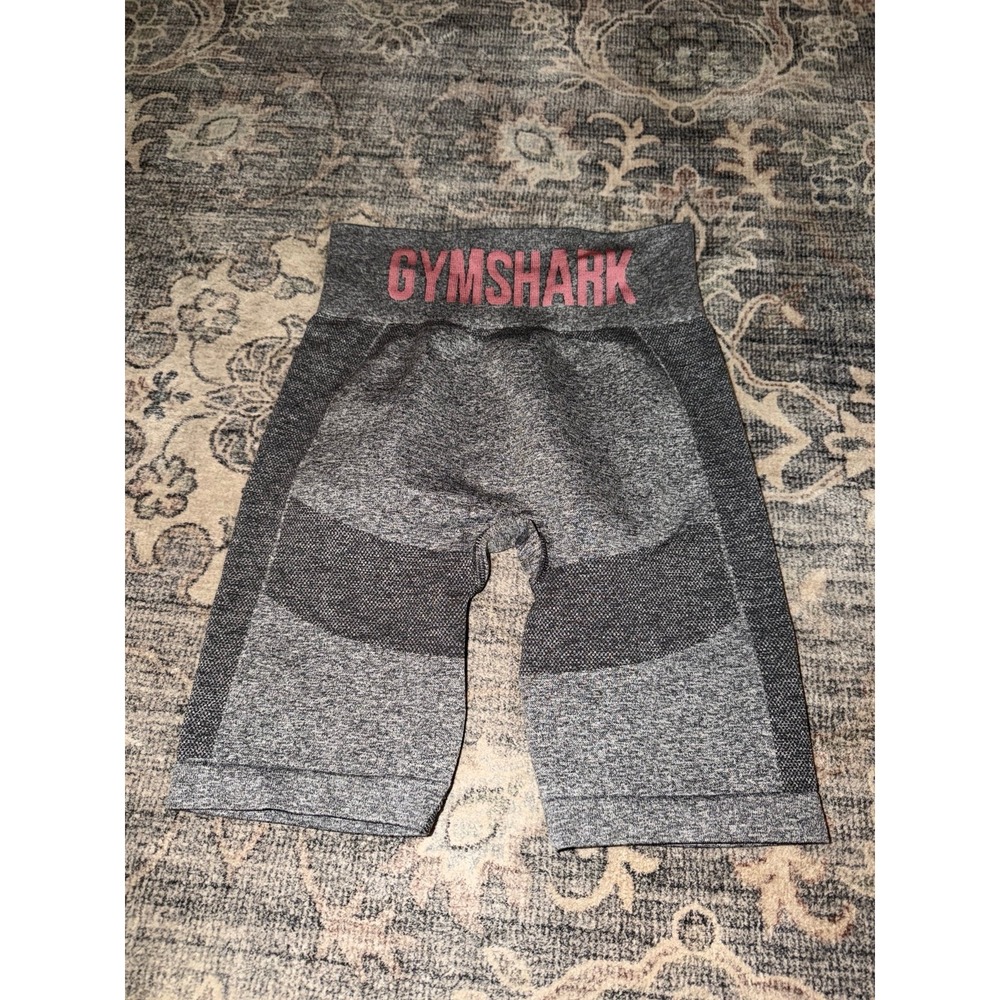 Gymshark Seamless Gray Biker Shorts Pink